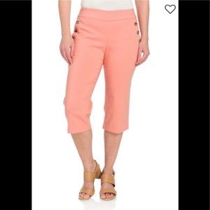 Christopher & Banks Pull-On Signature Slimming Luxe Stretch Button Crop Pants